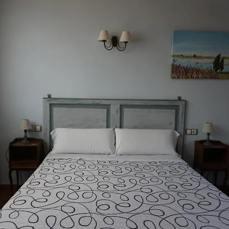 28 2* Torroella De Montgri