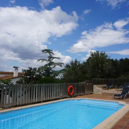 28 2* Torroella De Montgri